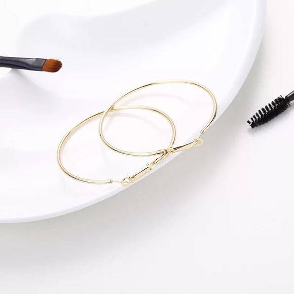 New💜Chic 5cm Gold Hoop Earrings - Picture 2 of 5